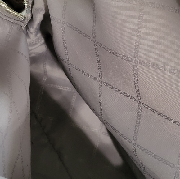 Michael Kors Rhea Large Backpack - Picture 10 of 14